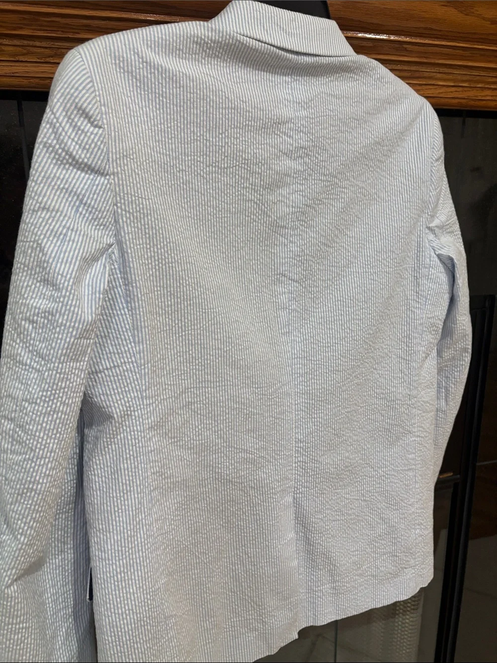 Vineyard Vines young boys Light Blue white striped Seersucker Sport Coat NWOT 16